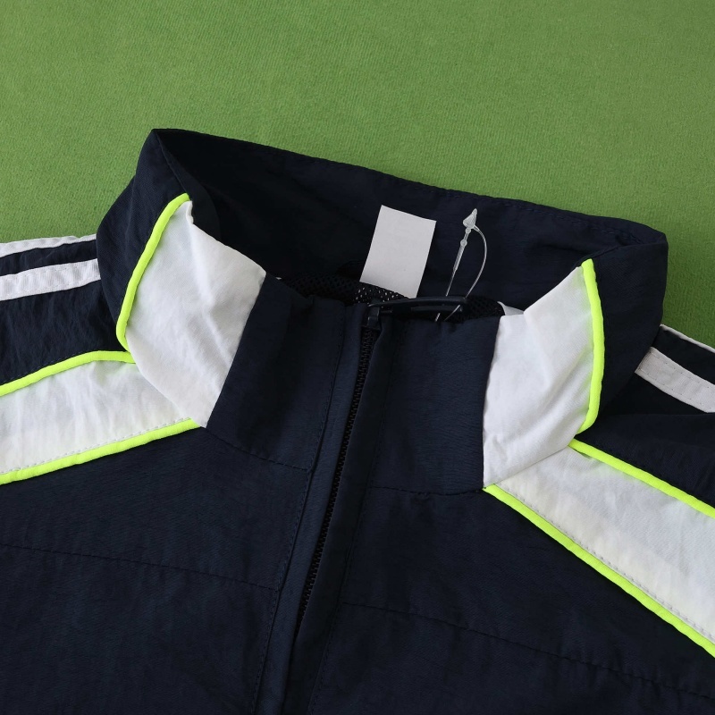 2526 Real Madrid CF Hooded windbreak