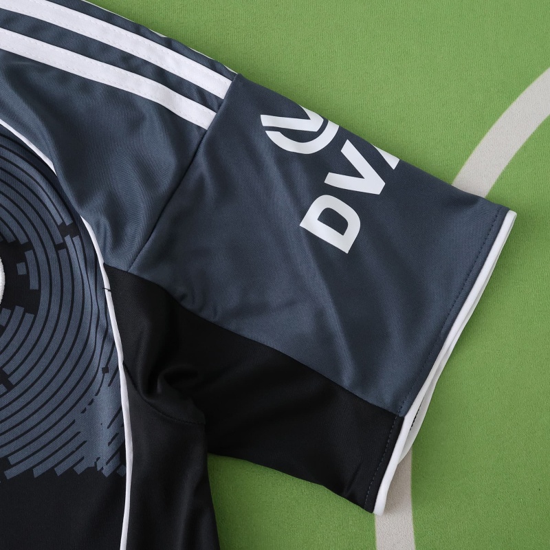 2526 season Eintracht Frankfurt Third Fan version