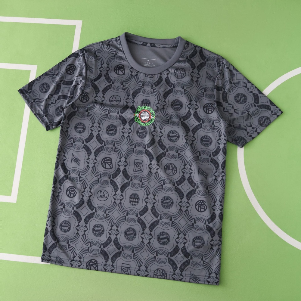 2526 season Fußball-Club Bayern München Training shirt  Fan version