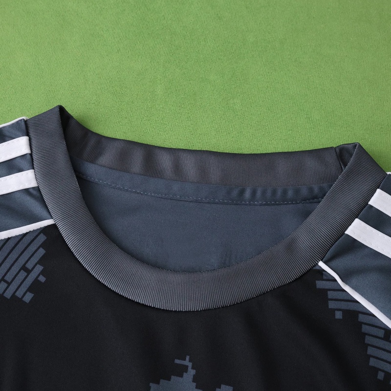 2526 season Eintracht Frankfurt Third Fan version
