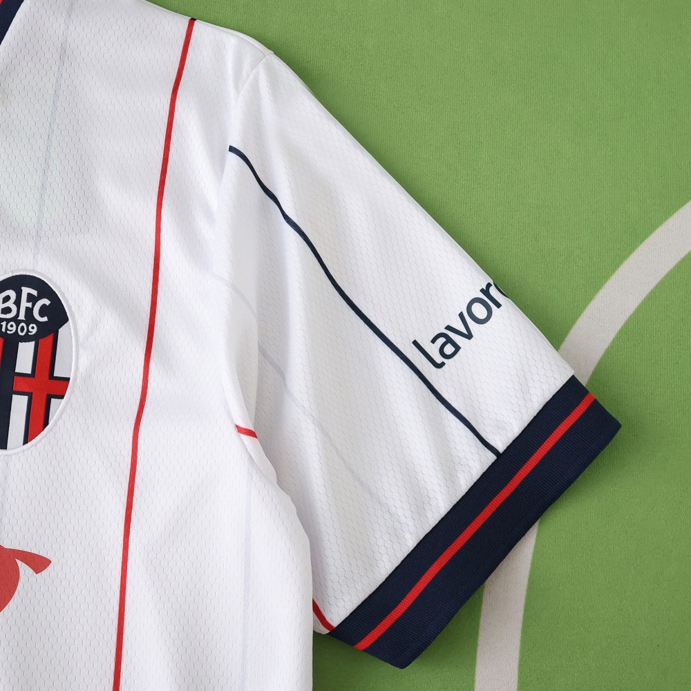 2526 season Bologna F.C. 1909 away Fan version