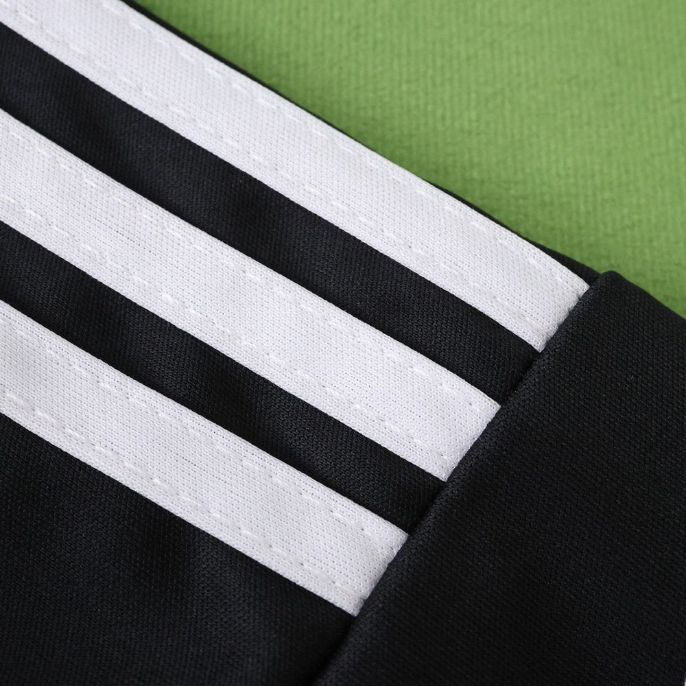 2526 season Eintracht Frankfurt away Fan version