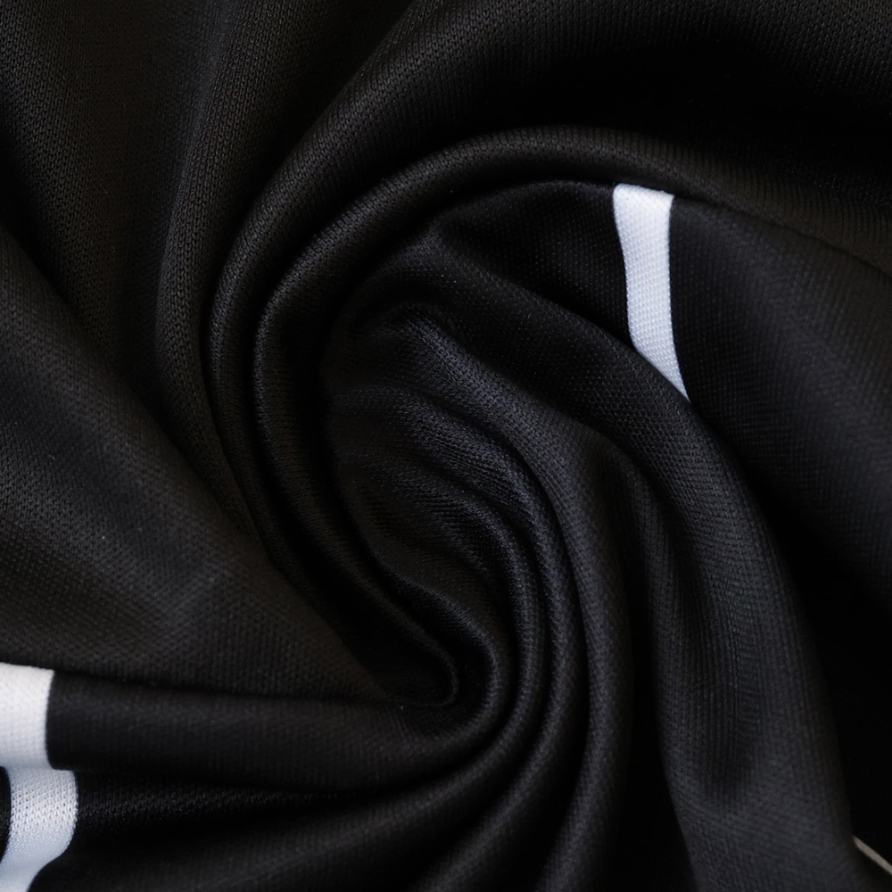 2526 season Eintracht Frankfurt away Champions League version Fan version