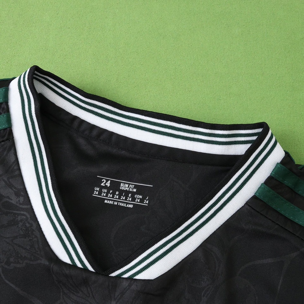 2526 season Juventus F.C. third Kids kit