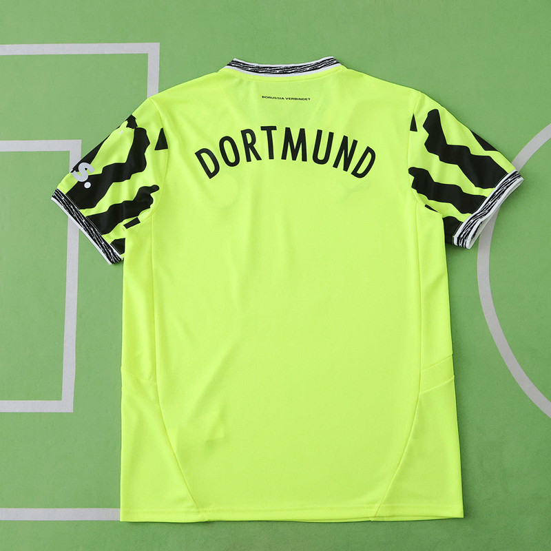 2526 season Borussia Dortmund Concept version Fan version