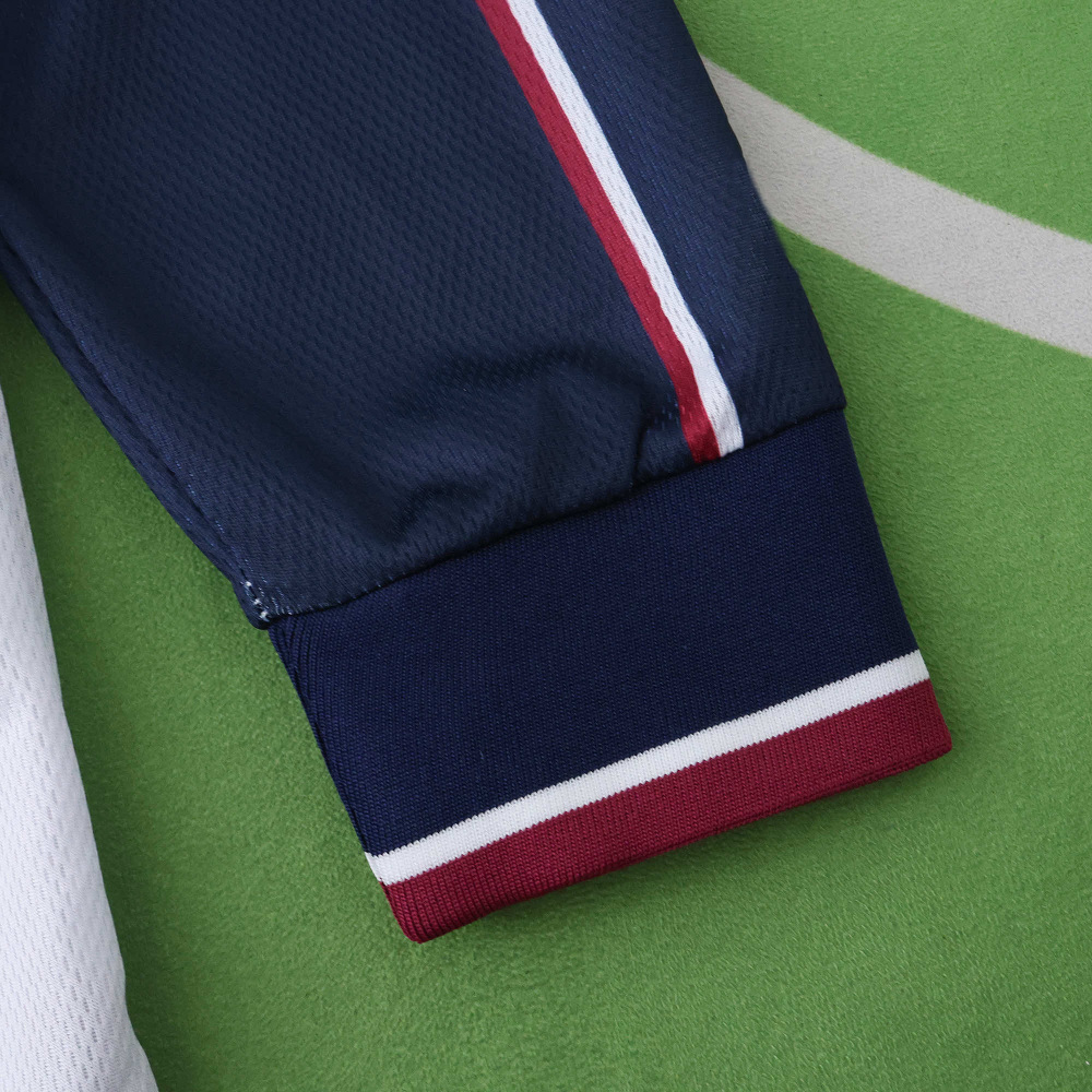 9798 season Manchester City F.C. away Long sleeved retro Fan version