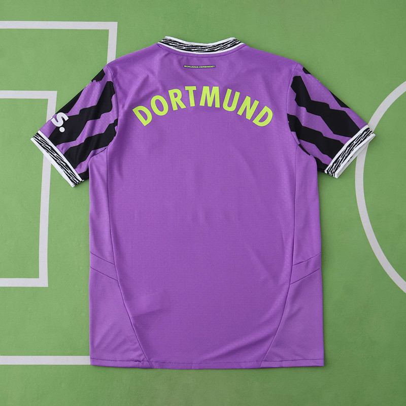 2526 season Borussia Dortmund Concept version Player version