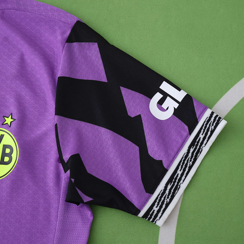 2526 season Borussia Dortmund Concept version Player version