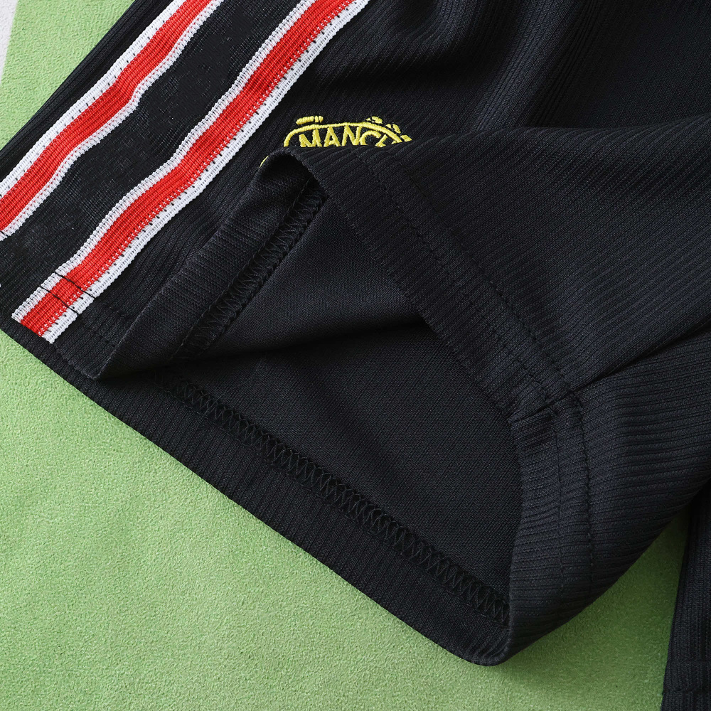 9899 season Manchester United F.C. away Kids kit