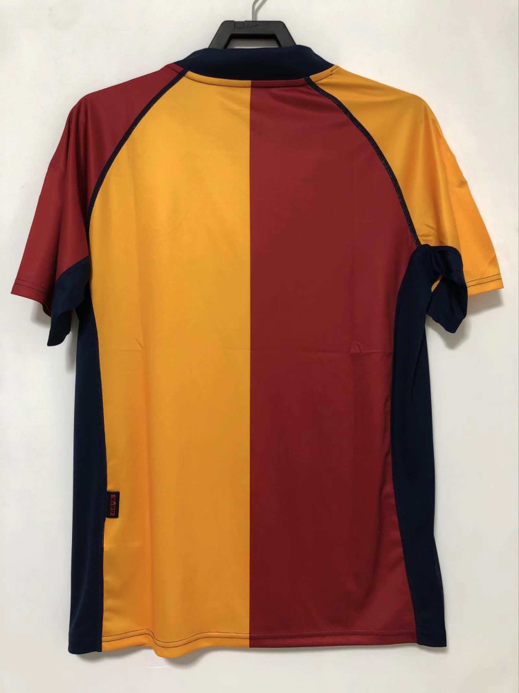 01 season Roma home retro  Fan version