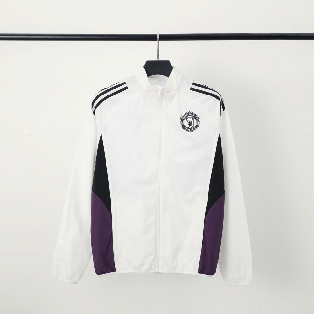 2526 season Manchester United F.C. windbreaker