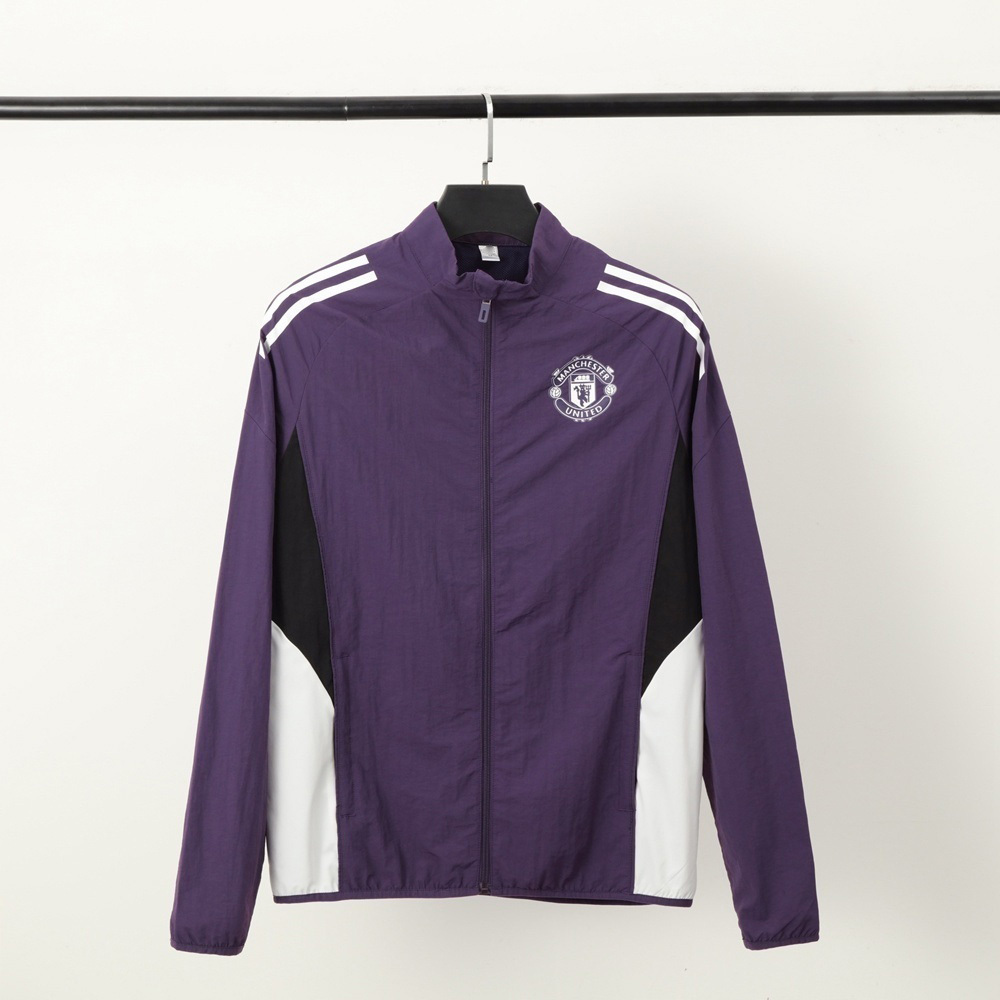 2526 season Manchester United F.C. windbreaker