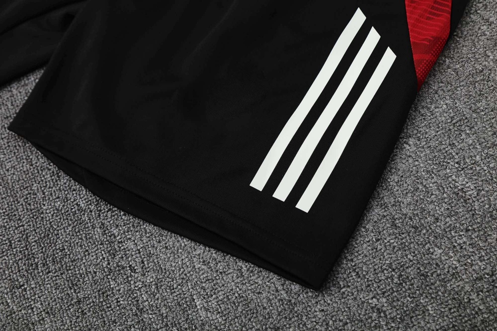 2526 season Manchester United F.C. Training clothes suit Short sleeve Fan version