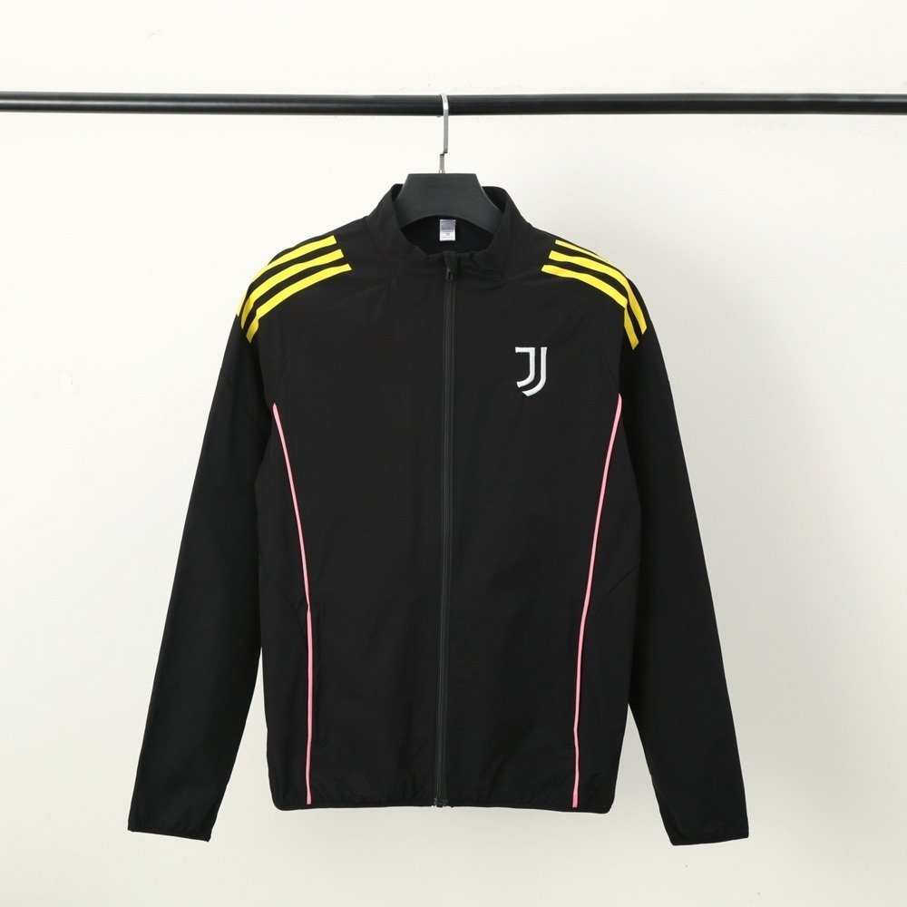 2526 season Juventus F.C. windbreaker