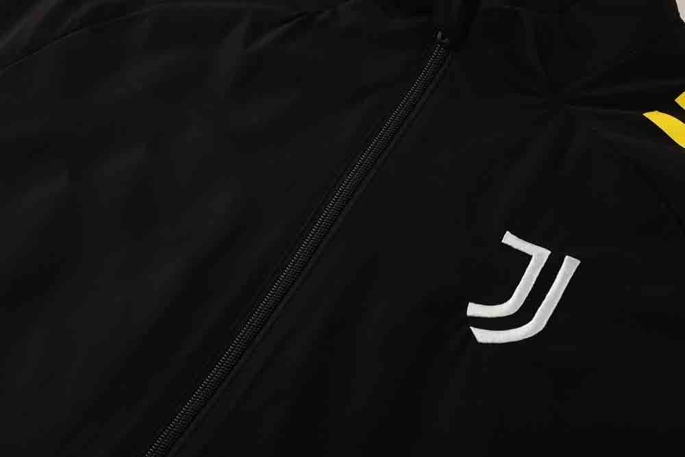 2526 season Juventus F.C. windbreaker