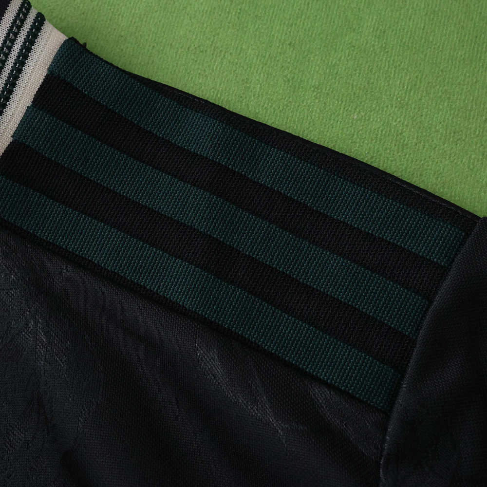 2526 season Juventus F.C. third Player version