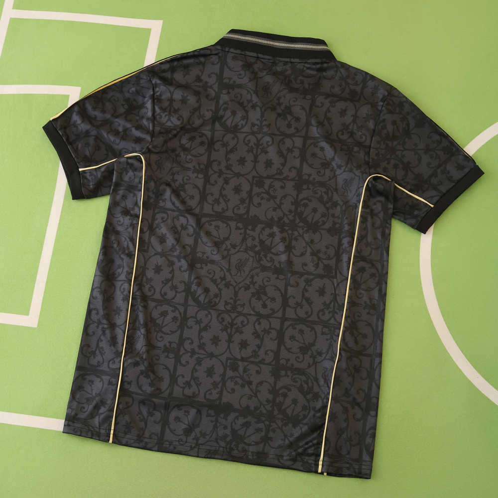 2526 season Liverpool F.C. Black Gold Edition Fan version