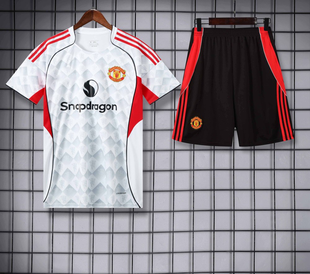 2526 season Manchester United F.C. Training clothes suit Short sleeve Fan version