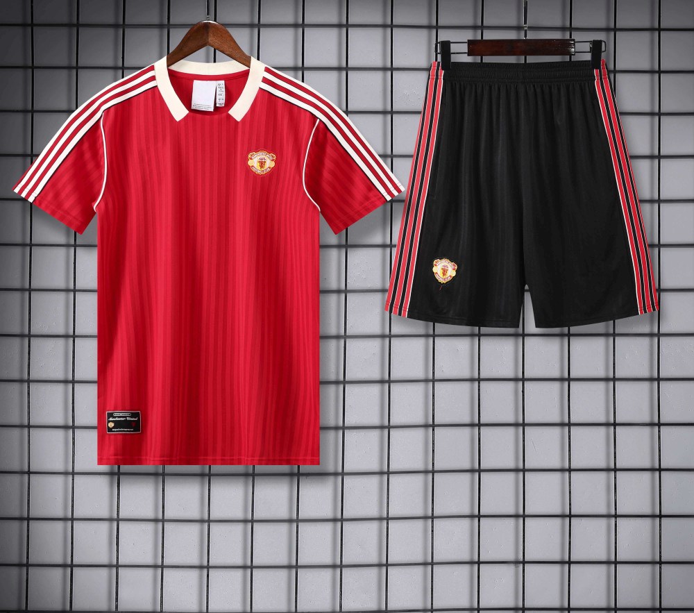 2526 season Manchester United F.C. Training clothes suit Short sleeve Fan version
