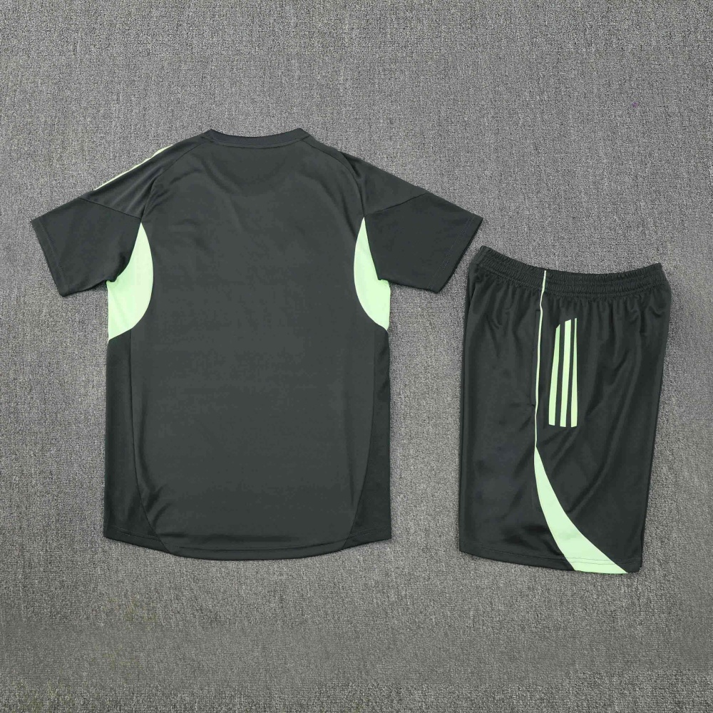 2526 season Real Madrid CF Training clothes suit Short sleeve Fan version