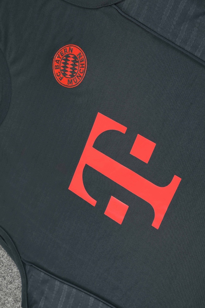 2526 season Fußball-Club Bayern München Training clothes suit Short sleeve Fan version
