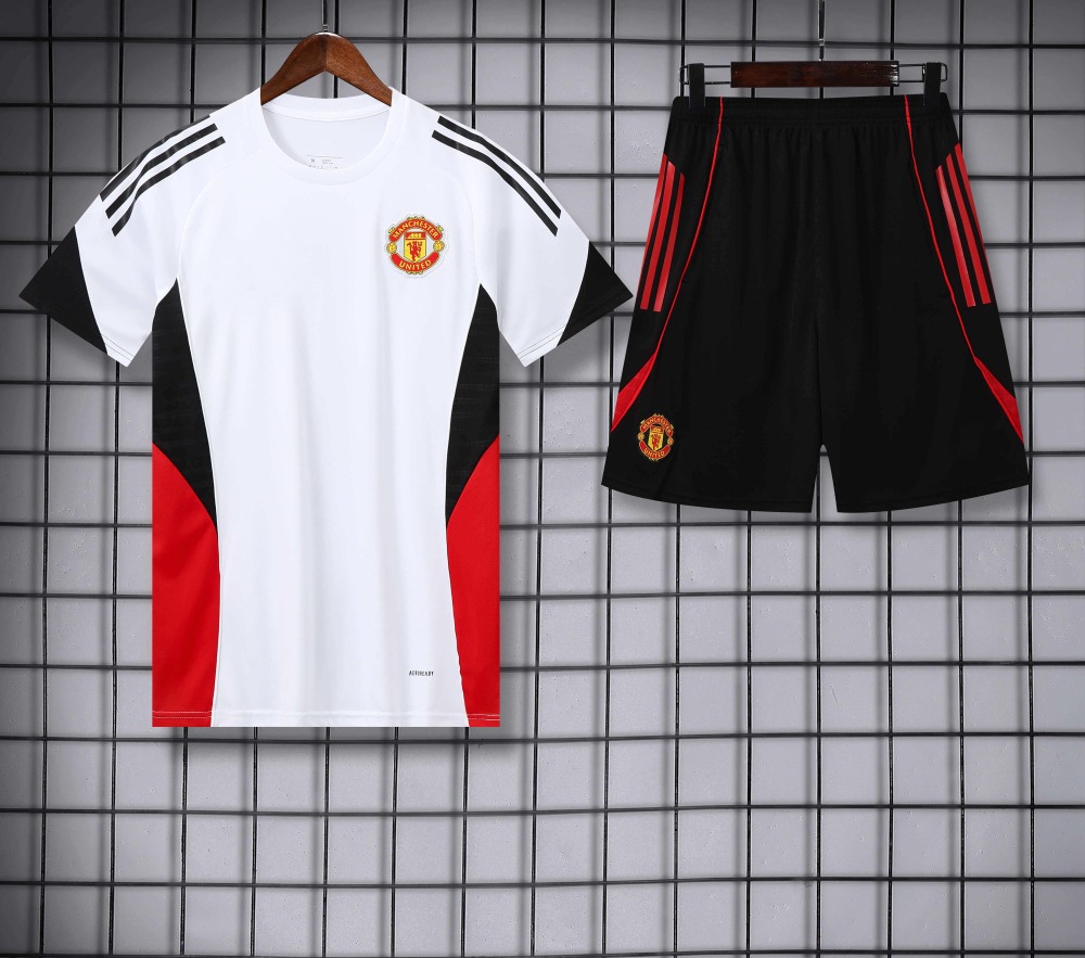 2526 season Manchester United F.C. Training clothes suit Short sleeve Fan version