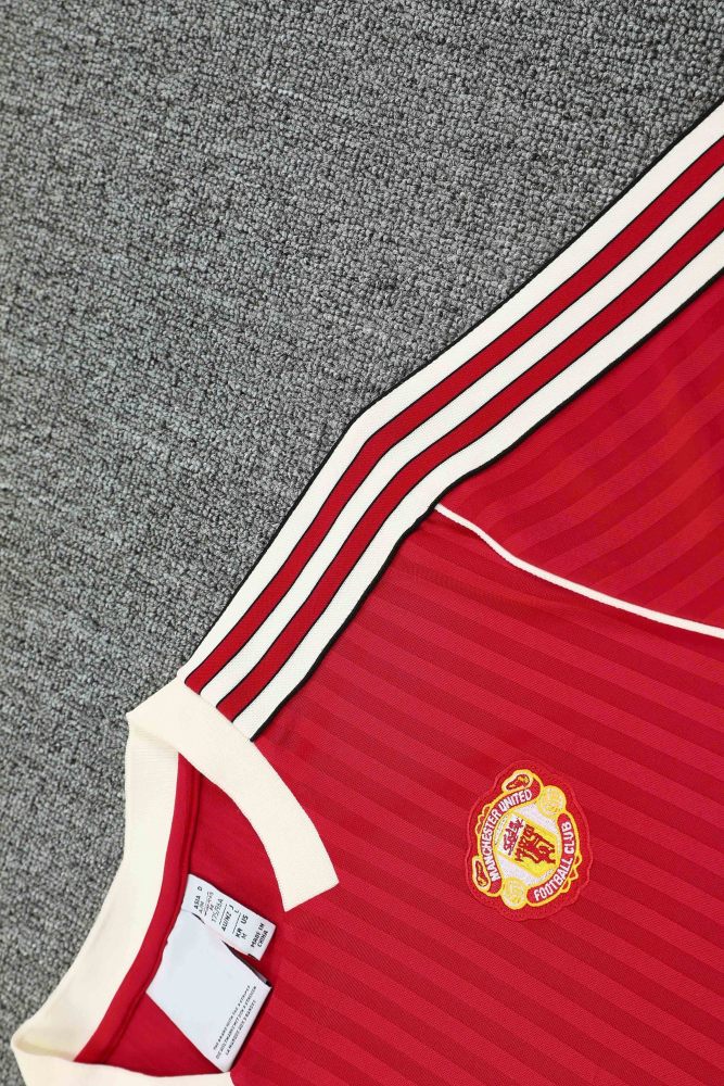 2526 season Manchester United F.C. Training clothes suit Short sleeve Fan version