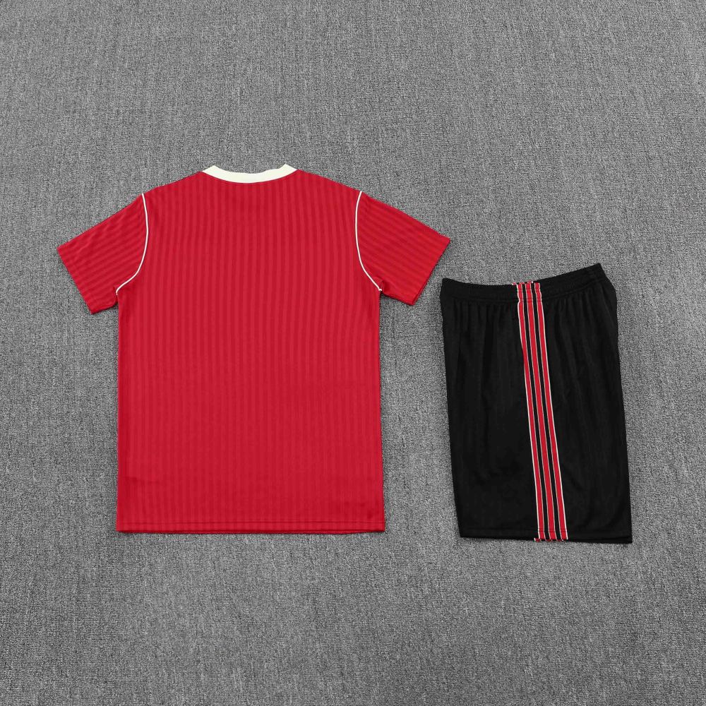 2526 season Manchester United F.C. Training clothes suit Short sleeve Fan version