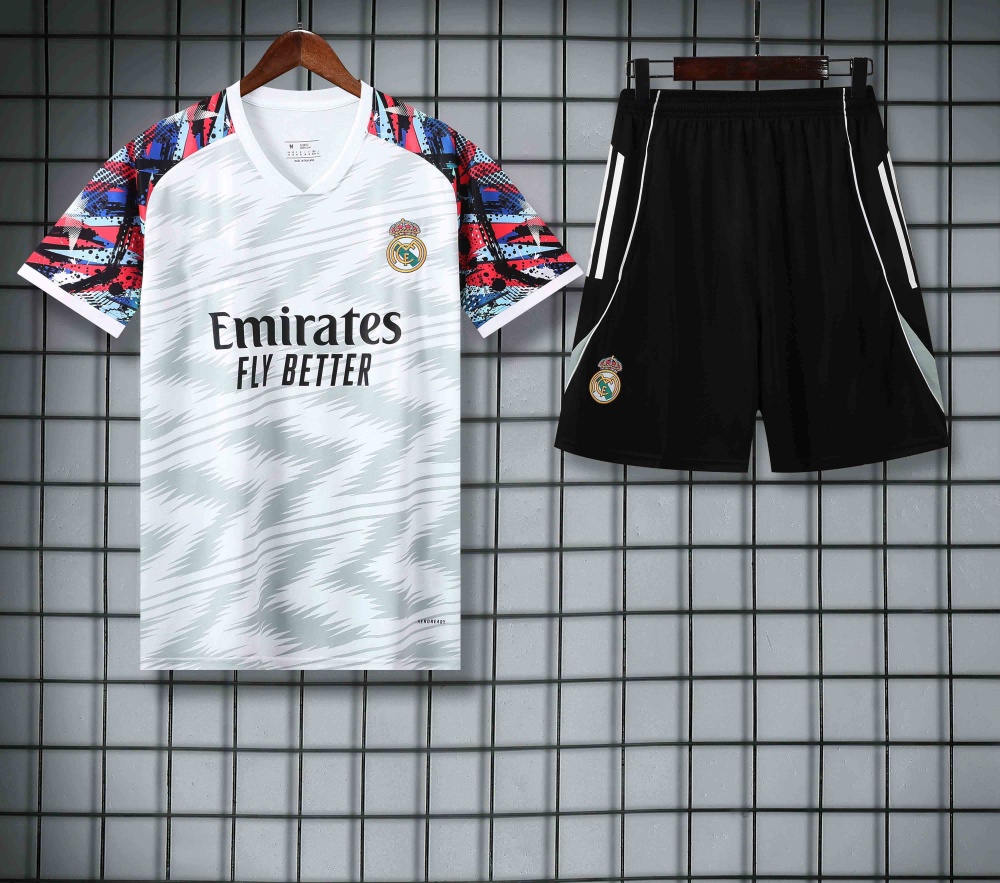 2526 season Real Madrid CF Training clothes suit vest Fan version