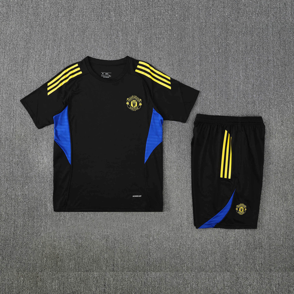 2526 season Manchester United F.C. Training clothes suit Short sleeve Fan version