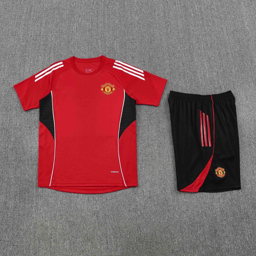 2526 season Manchester United F.C. Training clothes suit Short sleeve Fan version
