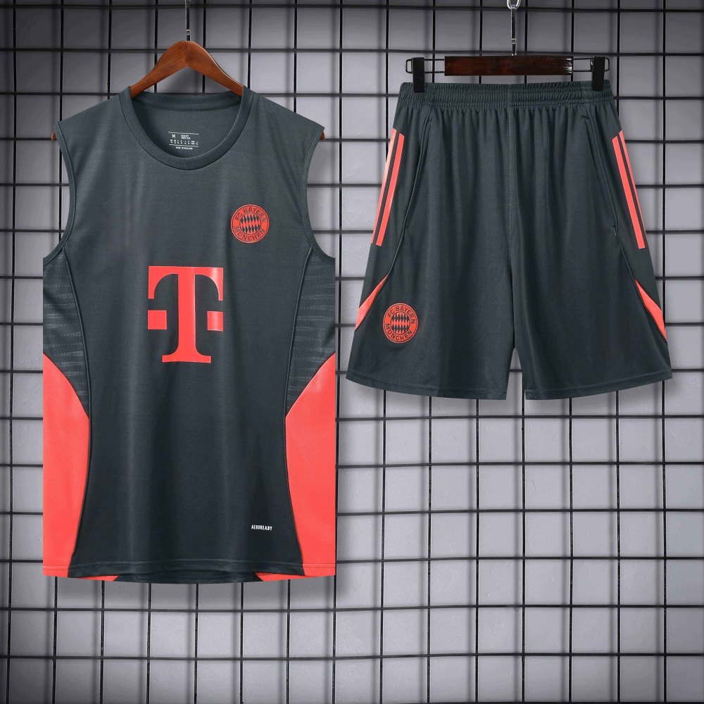 2526 season Fußball-Club Bayern München Training clothes suit vest Fan version