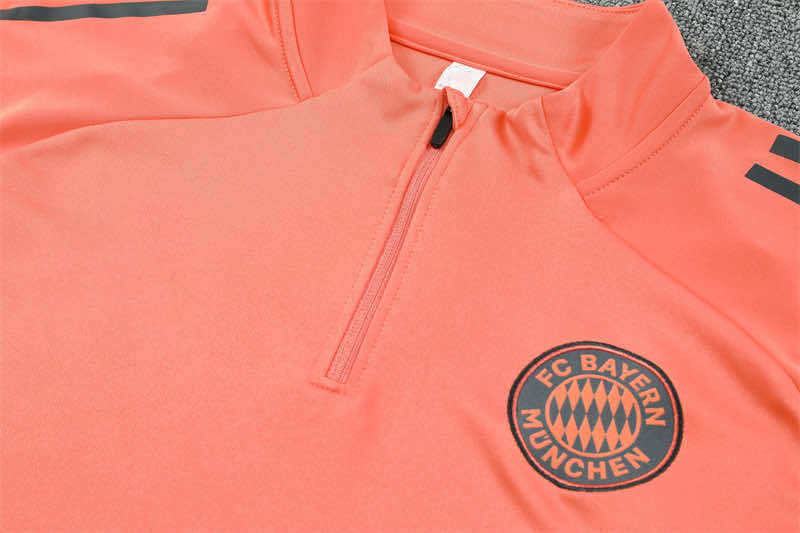 2526 season Fußball-Club Bayern München Half zip training suit set