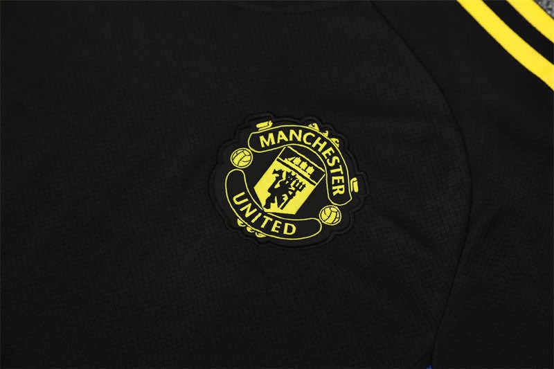 2526 season Manchester United F.C. Training clothes suit Short sleeve Fan version