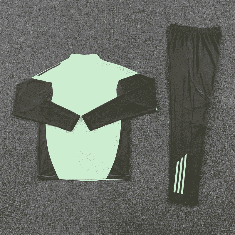 2526 season Real Madrid CF Half zip training suit set