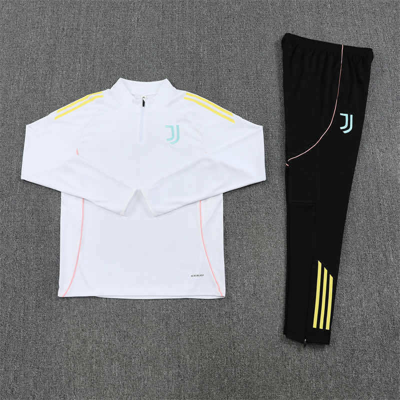 2526 season Juventus F.C. Half zip training suit set