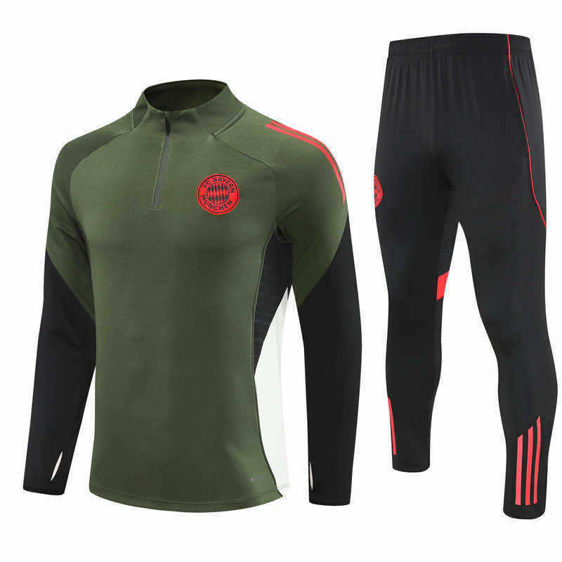 2526 season Fußball-Club Bayern München Half zip training suit set