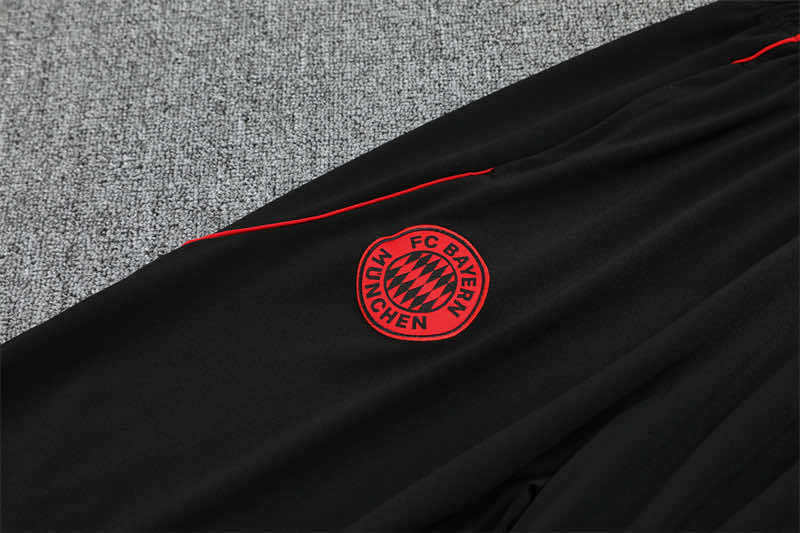 2526 season Fußball-Club Bayern München Half zip training suit set