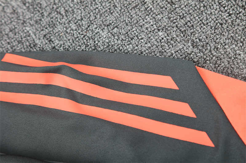 2526 season Fußball-Club Bayern München Half zip training suit set