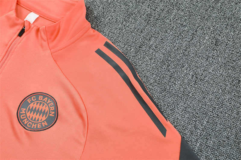 2526 season Fußball-Club Bayern München Half zip training suit set