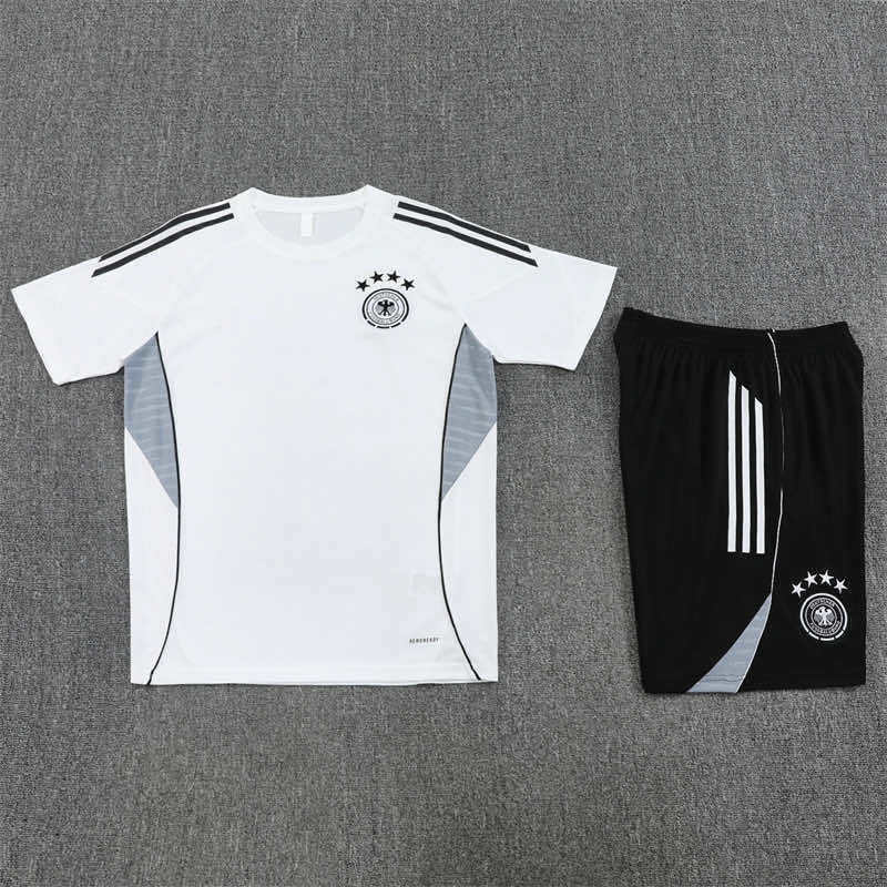 2526 season Germany Training clothes suit Short sleeve Fan version