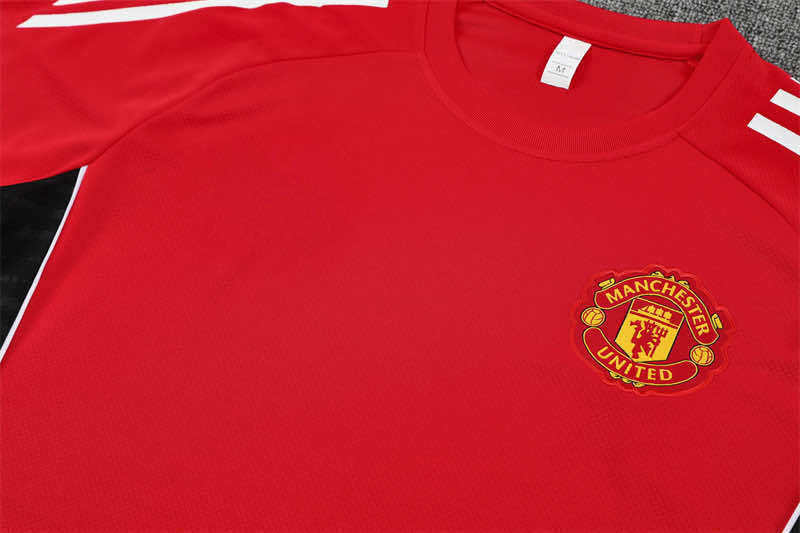 2526 season Manchester United F.C. Training clothes suit Short sleeve Fan version