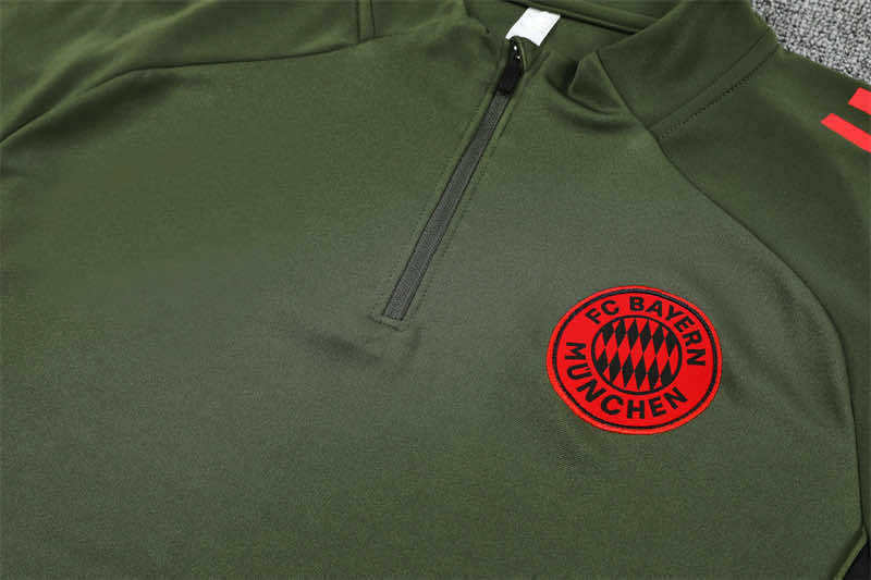 2526 season Fußball-Club Bayern München Half zip training suit set