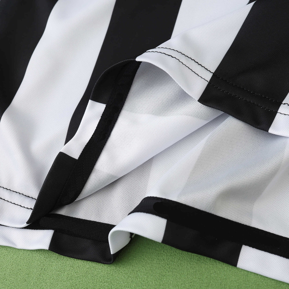 9900 season Juventus F.C. home retro Fan version