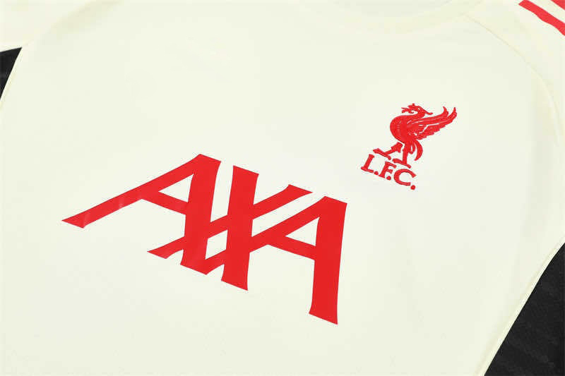 2526 season Liverpool F.C. Training clothes suit Short sleeve Fan version