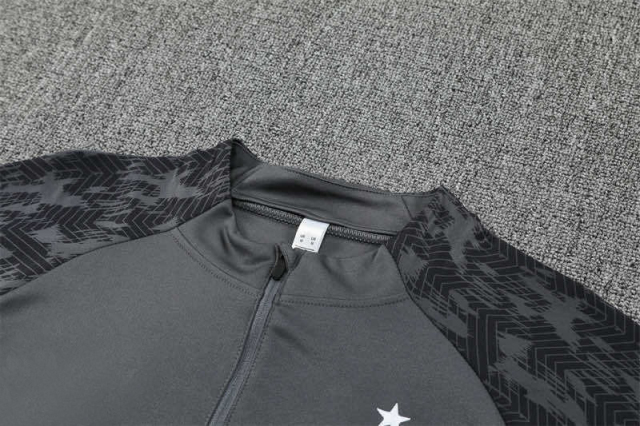 2526 season Feyenoord Half zip training suit set