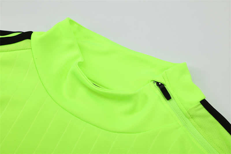 1516 season Real Madrid CF fluorescent green Half pull training suit