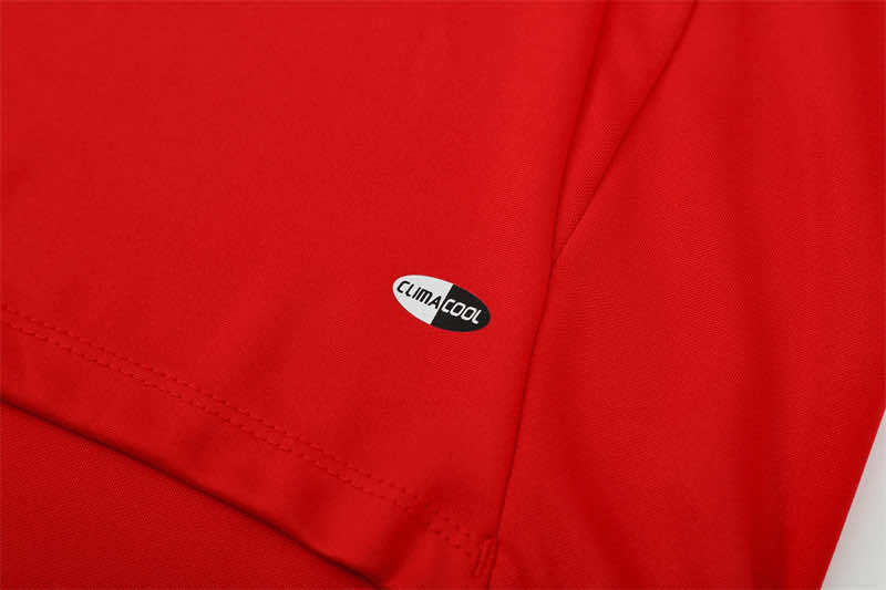 0506 season A.C. Milan red Half pull training suit