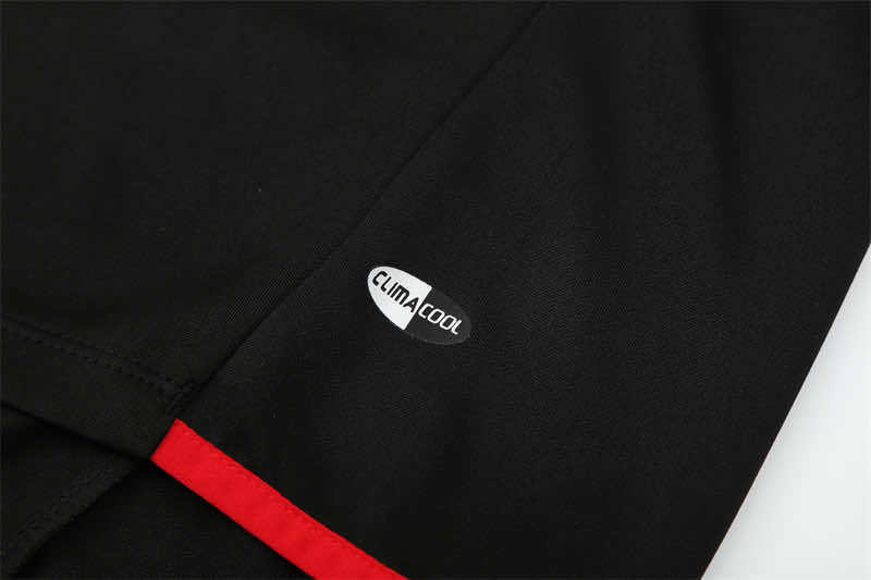0506 season A.C. Milan black Half pull training suit