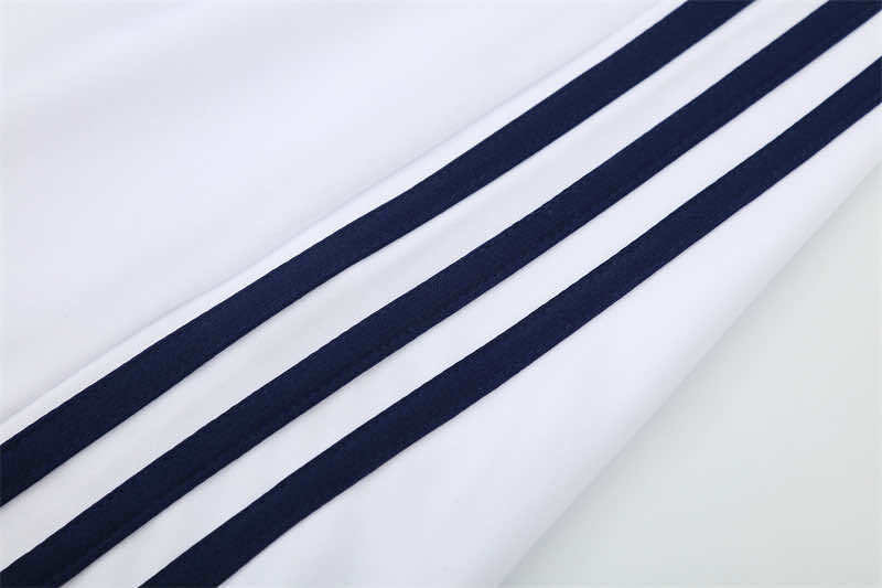 1617 season Real Madrid CF white Half pull training suit